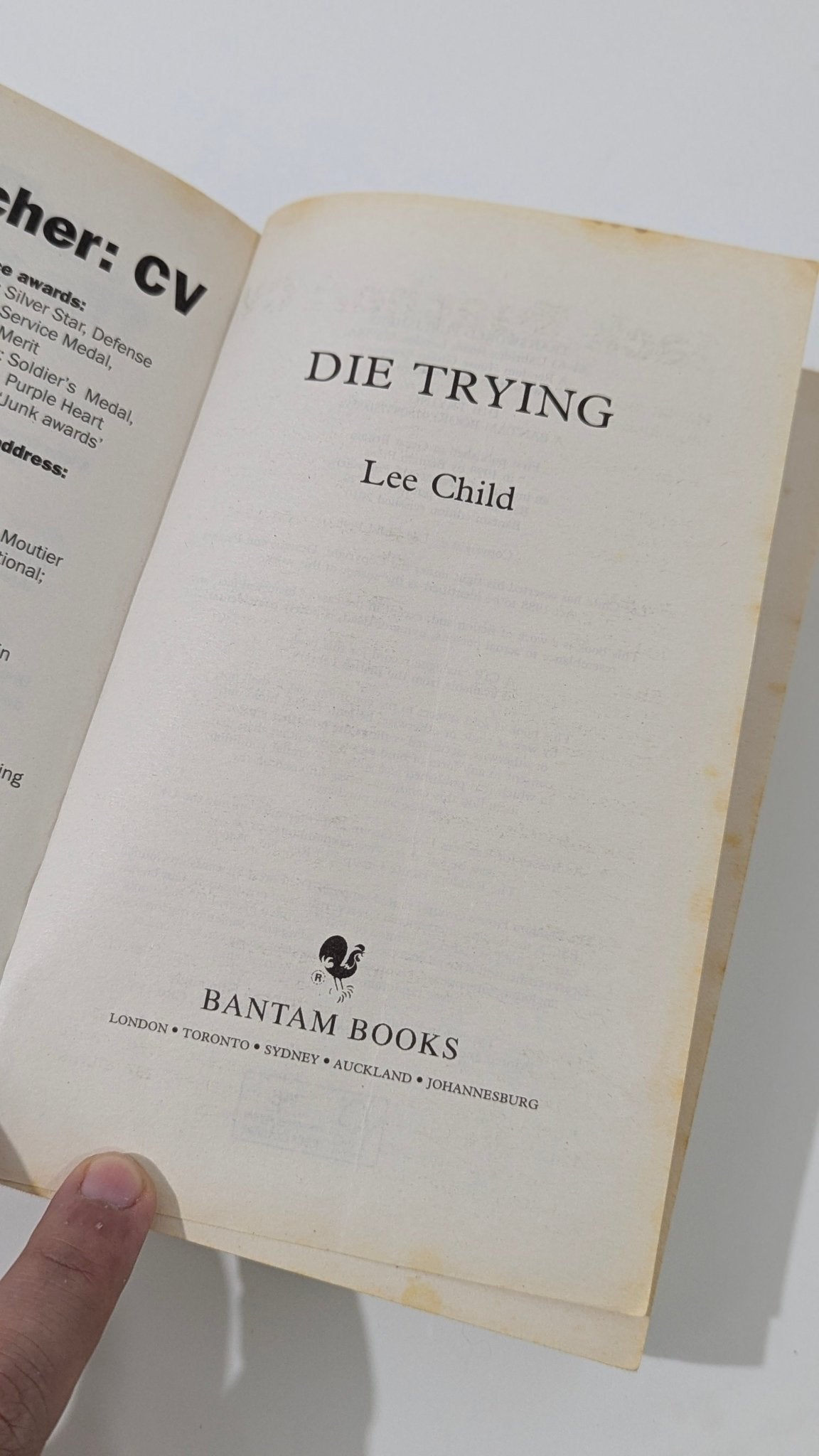 Die trying (Jack Reacher 2) - Chapter Two